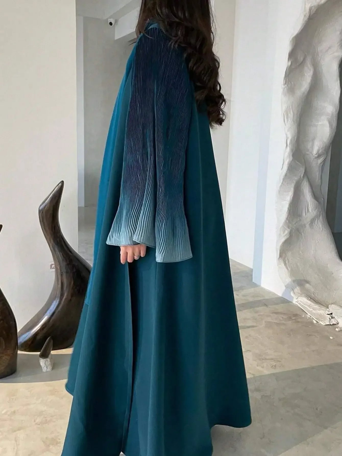 Flare Sleeve Casual Arabian Abaya